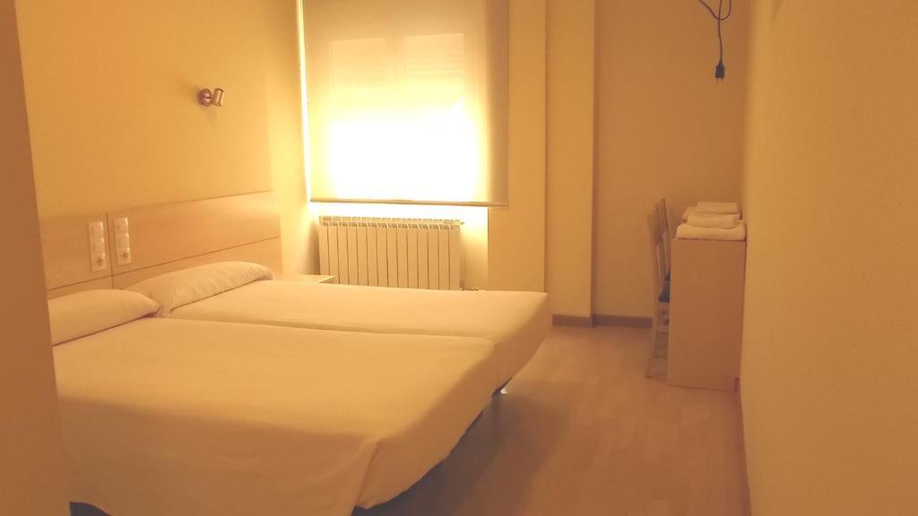 Hostal Europa Castejón Εξωτερικό φωτογραφία